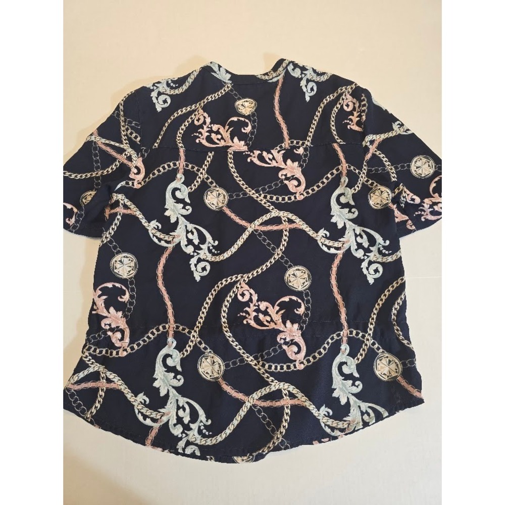 Guess Chain Print Top Short‎ Sleeve Blouse Gold Accent Detail Size S